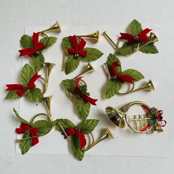 Gold Horn Napkin Rings Poinsettia Green Red Bells Christmas Holiday Party - Picture 1 of 6